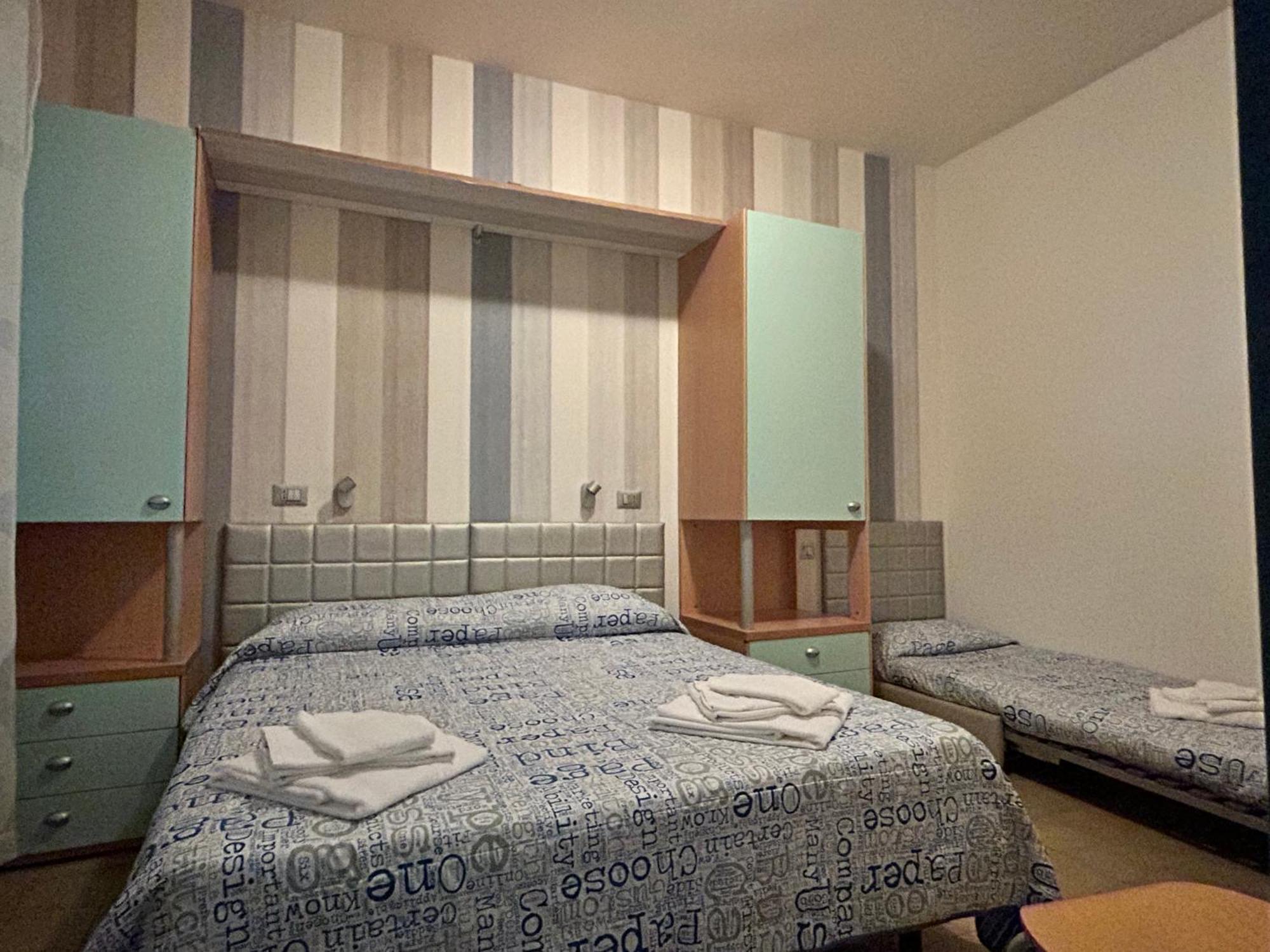 Hotel Etna - Nuova Gestione Romagnola All-Inclusive Spiaggia Parcheggio Riccione Cameră foto